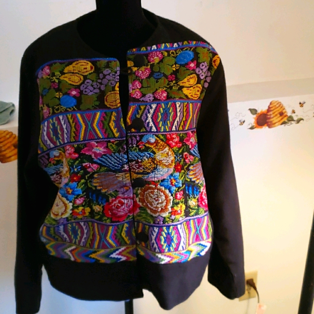 Embroidered Jacket. Hand made in Guatemala.